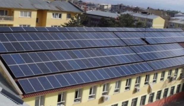 Elektrik Ureten Okul 4 Yilda 240 Bin Lira Kazandi Ekonomi Haberleri