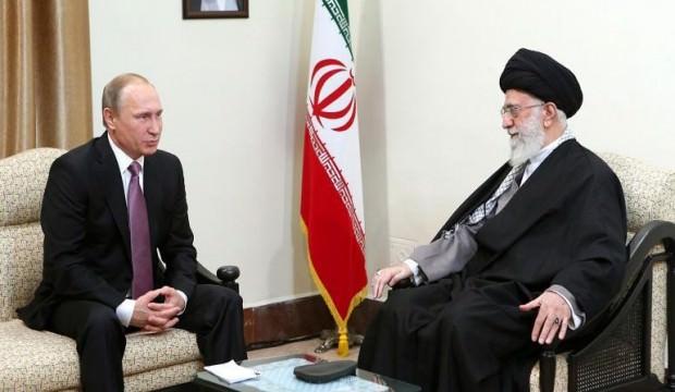 Vladimir Putin, Hamaney ile görüştü