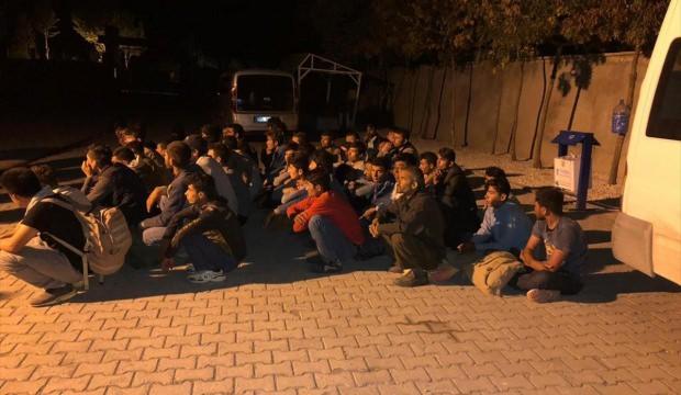 Van'da 52 düzensiz göçmen yakalandı