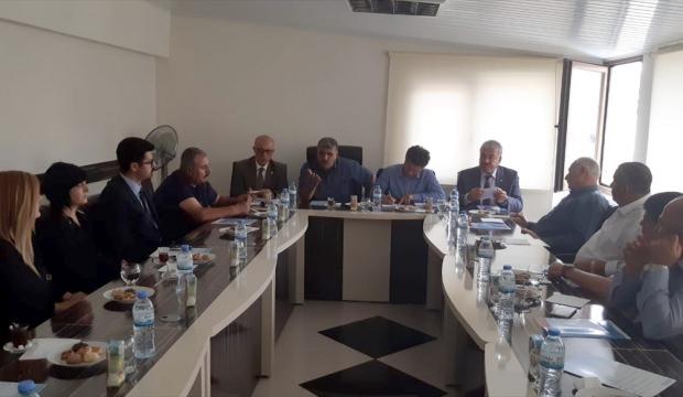 CHP Genel Başkan Yardımcısı Sarıbal çiftçilerin sorunlarını dinledi