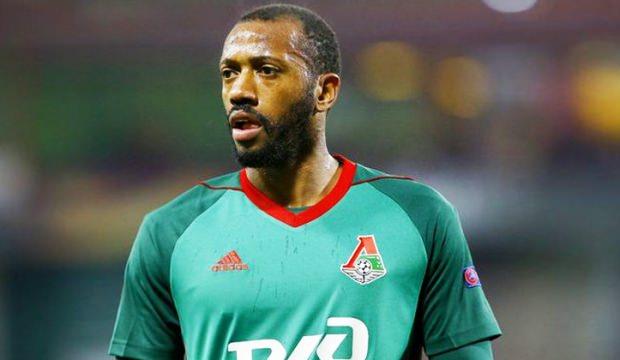 Fernandes'in menajerinden G.Saray açıklaması!