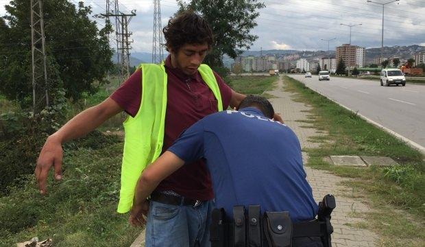 Samsun'da menfezde uyuyakalan genç, polisi harekete geçirdi