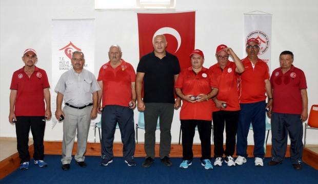 Alanya'da Kıbrıs gazileri "bocce" takımı kurdu