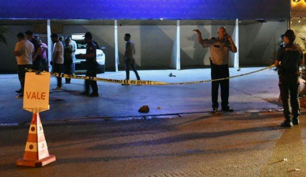 İzmir'de silahlı kavga: 4 yaralı