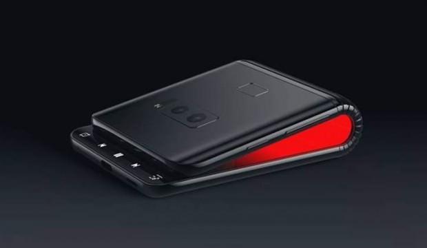 Şirketin CEO'su katlanabilir telefonu doğruladı