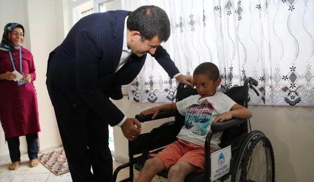 Eyyübiye Belediyesi hasta çocuğa el uzattı
