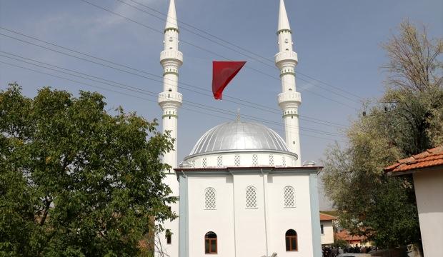 Güzelyurt Merkez Camisi yeniden ibadete açıldı