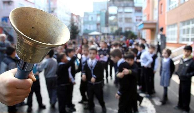30 Ekim salı günü okullar açılacak mı yarım gün mü? 29 Ekim tatili kaç gün?