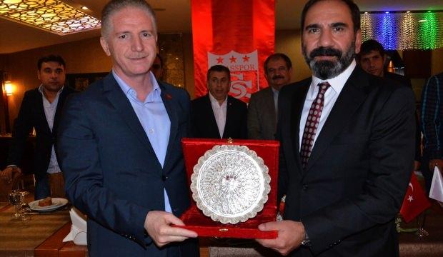Demir Grup Sivasspor'dan valiye veda programı
