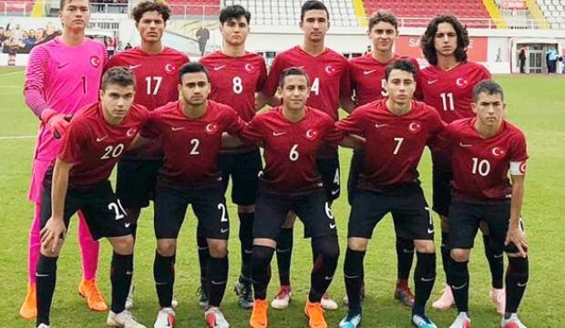 U16 Milli Takımı'ndan iyi prova