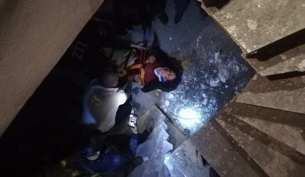 Balıkesir'de asansör boşluğuna düşen kadın yaralandı