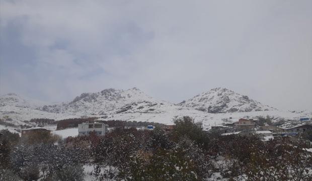 Adana'da kar yağışı
