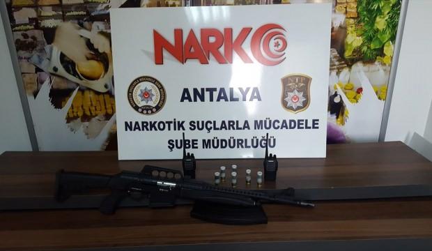 Antalya merkezli uyuşturucu operasyonu: 9 gözaltı