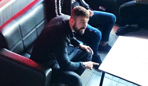 'Evinden aldıracağım' dediği taraftarla buluştu