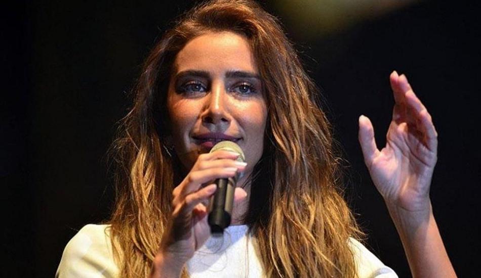 Sıla şiddet olaylarından sonra ilk konserini verdi