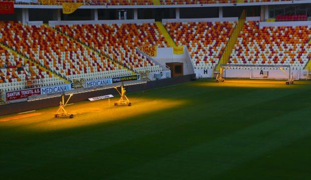 Yeni Malatya Stadı'nın zemini denetlendi