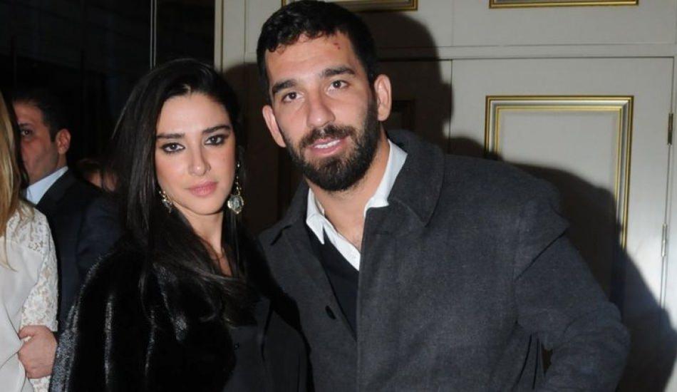 Arda Turan'dan eşi Aslıhan Doğan'a dudak uçuklatan hediye!