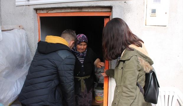 Haluk Levent'ten hindileri çalınan kadına yardım eli