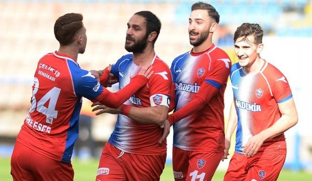 Karabükspor 11 hafta sonra puan aldı!