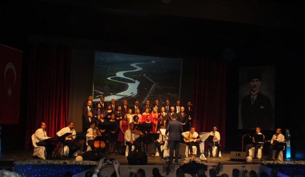 Sivas'ta Türk Sanat Müziği konseri verildi