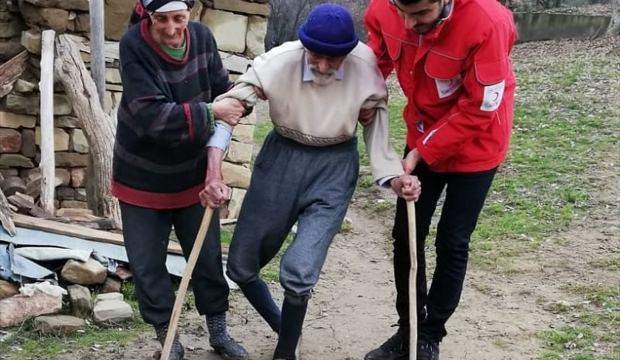 Tunceli'de ihtiyaç sahiplerine kıyafet yardımı yapıldı