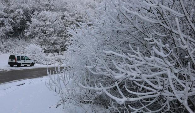 Abant'ta kar yağışı
