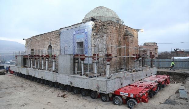 Eyyubi Camisi'nin en ağır bölümü Yeni Kültürel Park Alanı'na taşınıyor