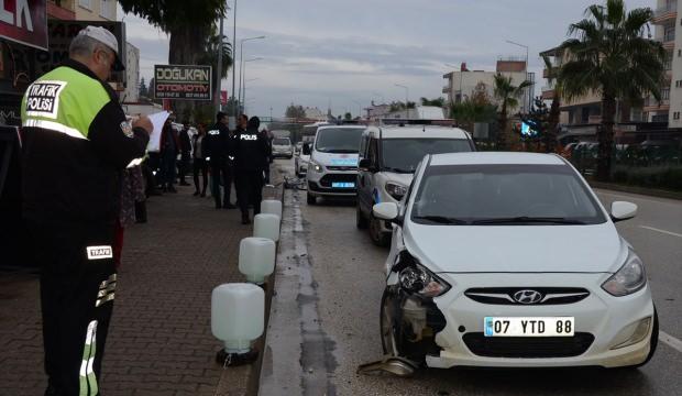 Antalya'da otomobil bisikletliye çarptı: 1 ölü