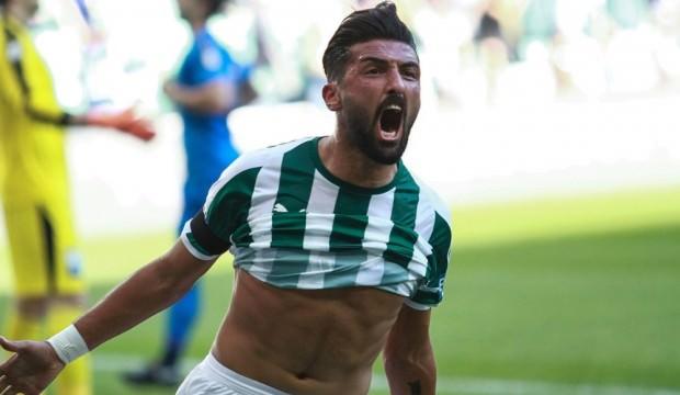 Beşiktaş'ın gözdesi için F.Bahçe devreye girdi!