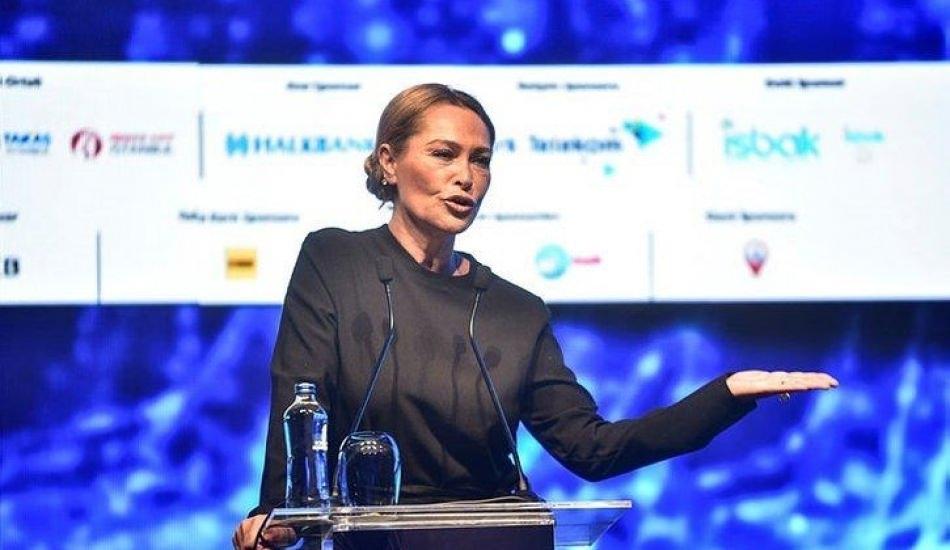 Hülya Avşar Yeni Nesil Girişimcilik Zirvesi'nde!