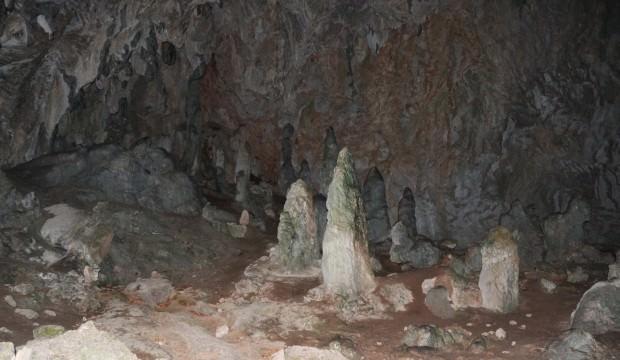 12 bin yıllık mağarayı bu hale getirdiler