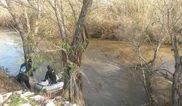Menderes Nehri'ne düşen kişi kayboldu
