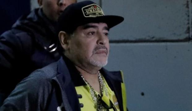 Maradona ameliyat edildi