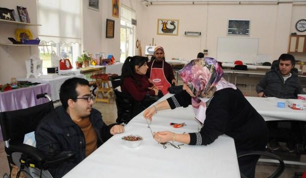 Diyarbakır'da 2 bin engelli mesleki eğitime kavuştu