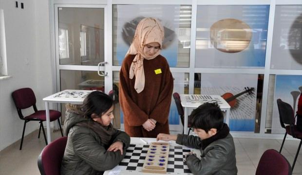 Çukurca'da çocuklar için "zeka oyunları" etkinliği