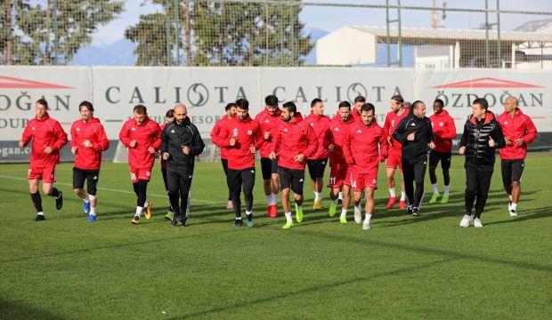 Sivasspor'da Aytemiz Alanyaspor maçı hazırlıkları