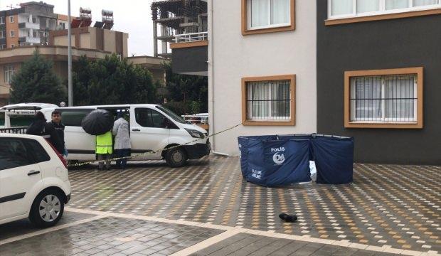 Adana'da bir kadın otoparkta ölü bulundu