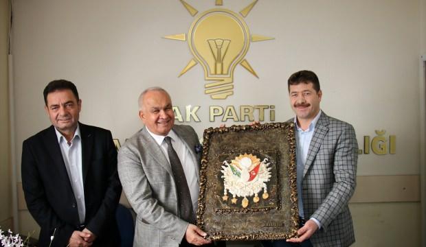 Tollu'dan AK Parti Erdemli İlçe Başkanı Topçu'ya ziyaret