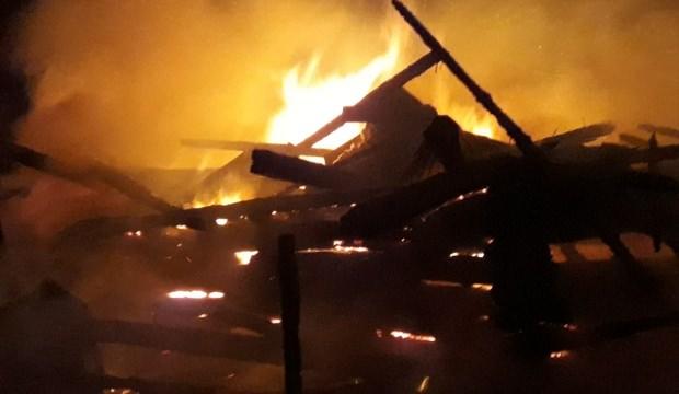 Hanönü'nde ev yangını