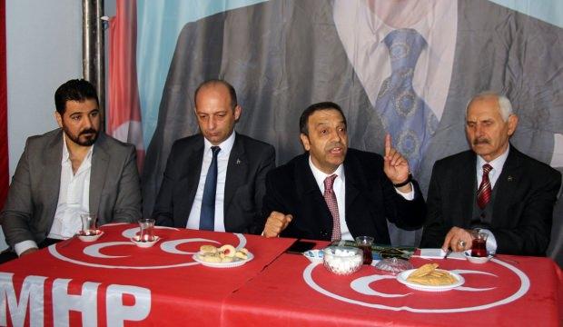 MHP Sivas Milletvekili Özyürek seçim bürosu açılışına katıldı