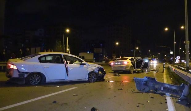 Bursa'da trafik kazası: 3 yaralı