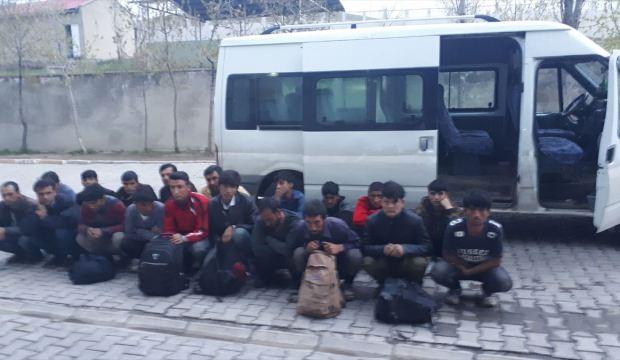 Van'da 32 düzensiz göçmen yakalandı