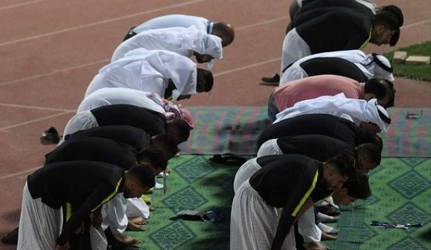 Önce namaz sonra şampiyonluk!