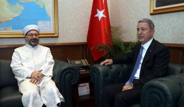 Diyanet İşleri Başkanı'ndan Akar'a ziyaret!