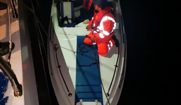Sürüklenen teknedeki 13 Filistinli düzensiz göçmen kurtarıldı