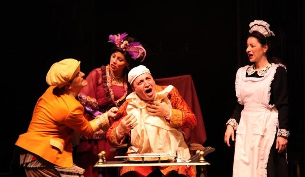 "Komik-i Şehir Naşit Bey" oyunu Bahçeşehir'de sahnelenecek