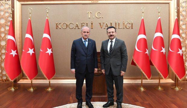 Ulaştırma ve Altyapı Bakanı Turhan, Kocaeli'de