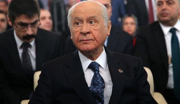 Bahçeli 'AK Parti' yapsın deyip ekledi: Yıldırım gibi çakar!