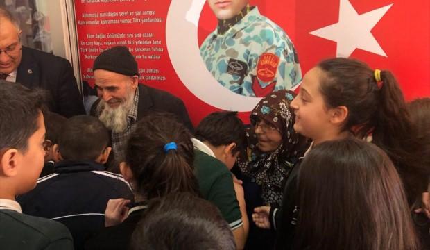 Şehidin anısına köşe oluşturdular