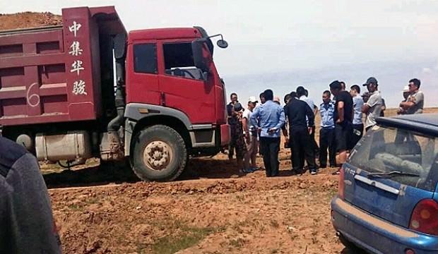 Dünya şokta! Kamyon faciası: 20 ölü, 30 yaralı